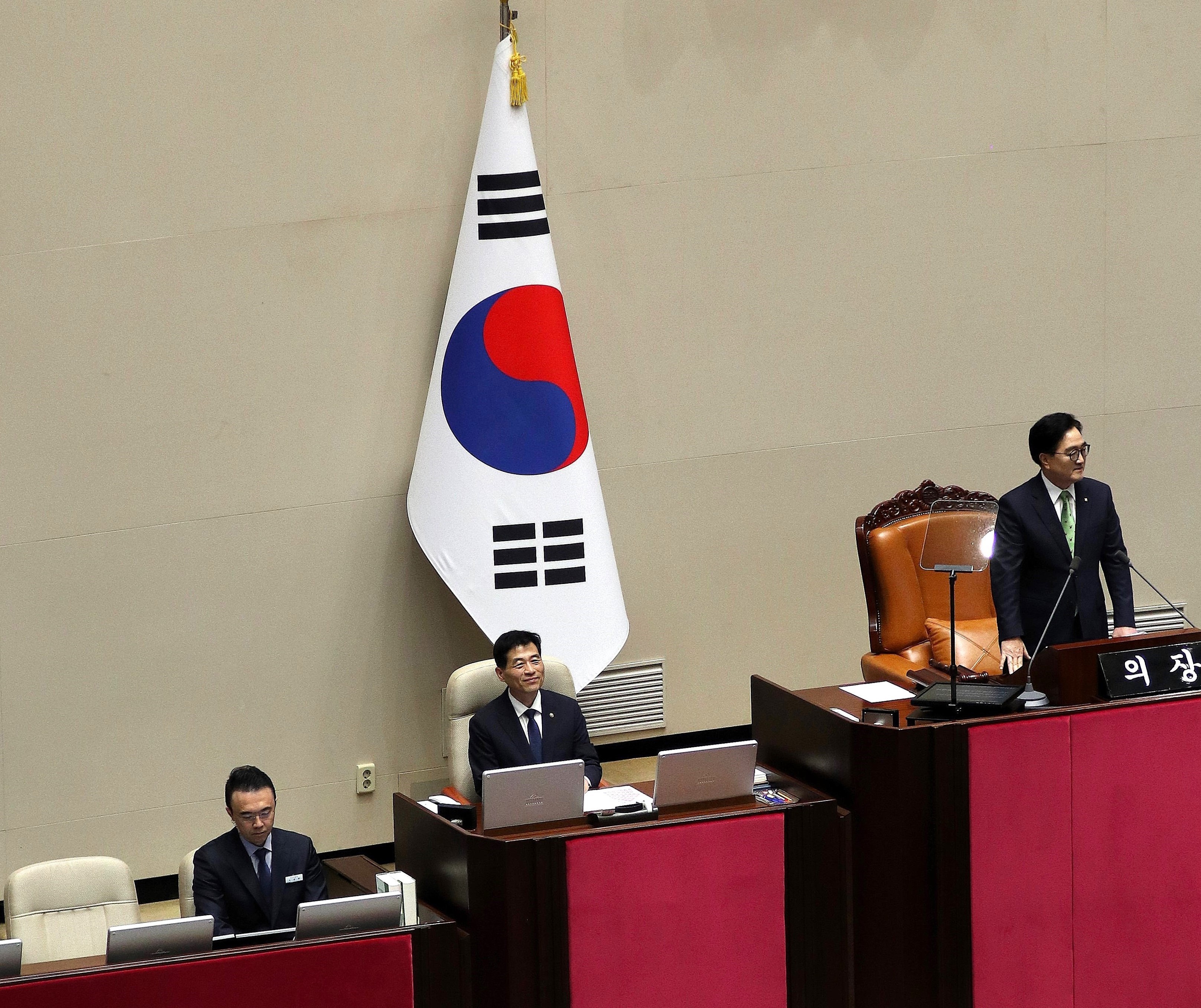 김민기 국회사무총장, 제22대 국회 개원식 겸 정기회 개회식 참석 관련사진 3 보기